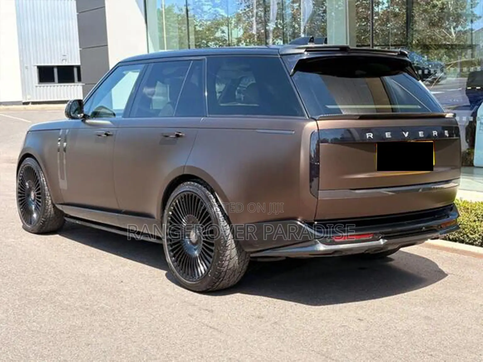 Land Rover Range Rover 2023 Brown