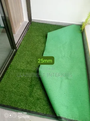 Fresh Looks, New Seasons Balcony Grass Carpet