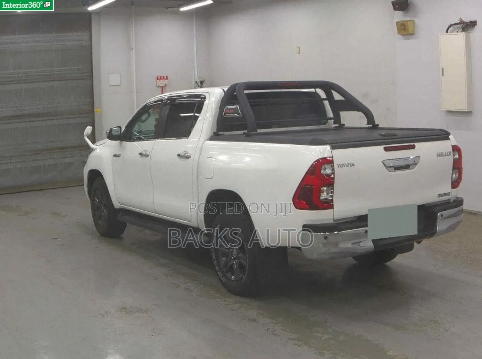 Toyota Hilux 2020 White