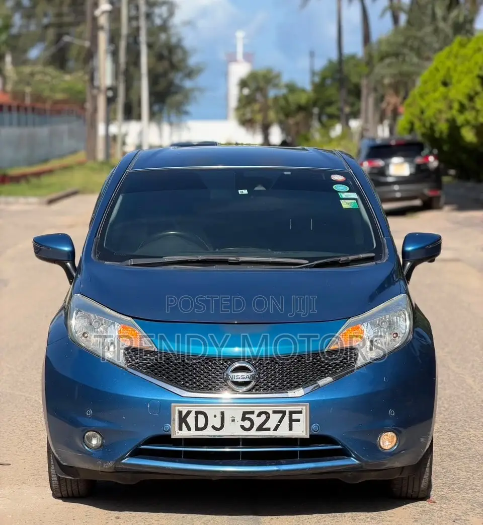 Nissan Note 2015 Blue
