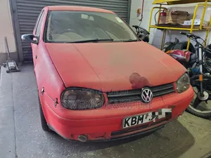 Volkswagen Golf 2005
