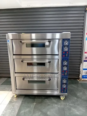 Professional 3 Deck 6 Tray Bakery Oven