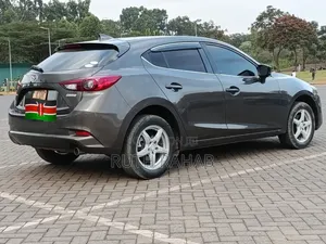 Mazda Axela 2016 Gray