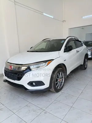 Honda Vezel 2019 White