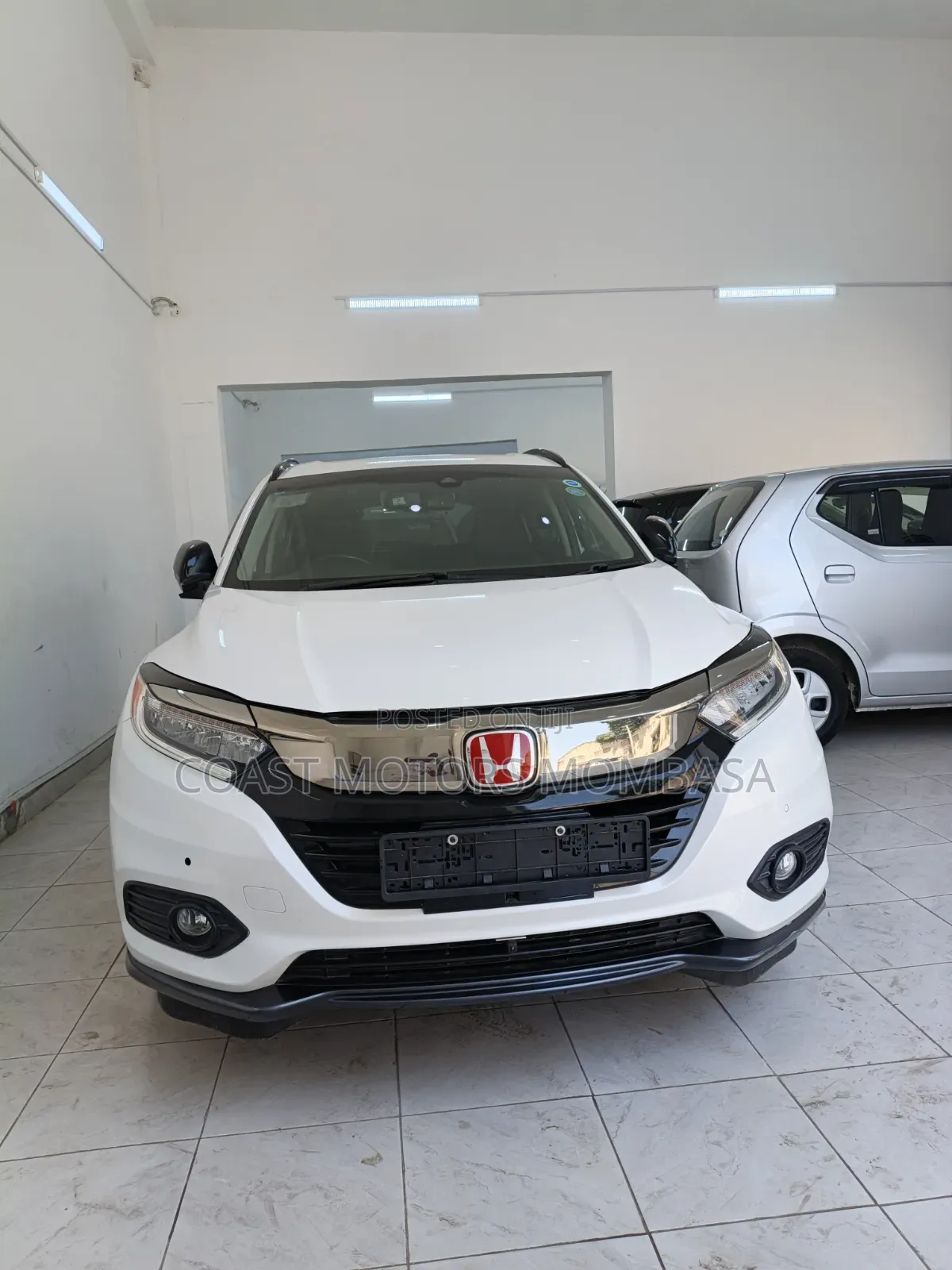 Honda Vezel 2019 White