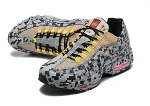 The LEGO X Nike Air Max 95 "Pixel Brick" (IO4799-001)