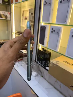 Apple iPhone 11 64 GB Green