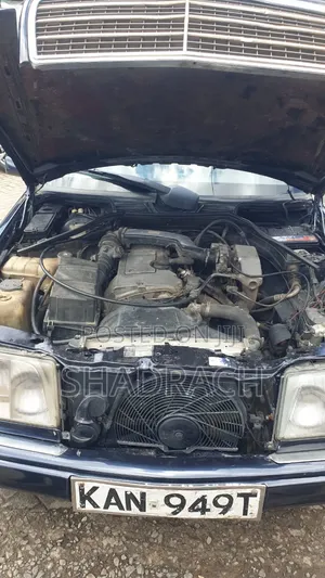 Mercedes-Benz E200 1998 Blue