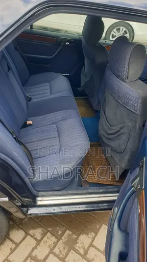 Mercedes-Benz E200 1998 Blue