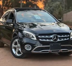 Mercedes-Benz GLA-Class 2019 Black