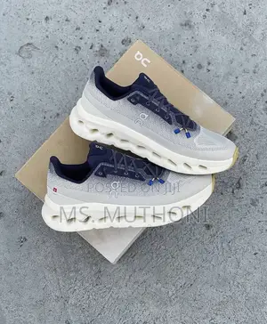 The on Running Cloudtilt in Midnight Ivory Size 39-45