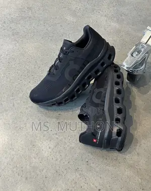 On Cloudmonster All Black Size 39-45