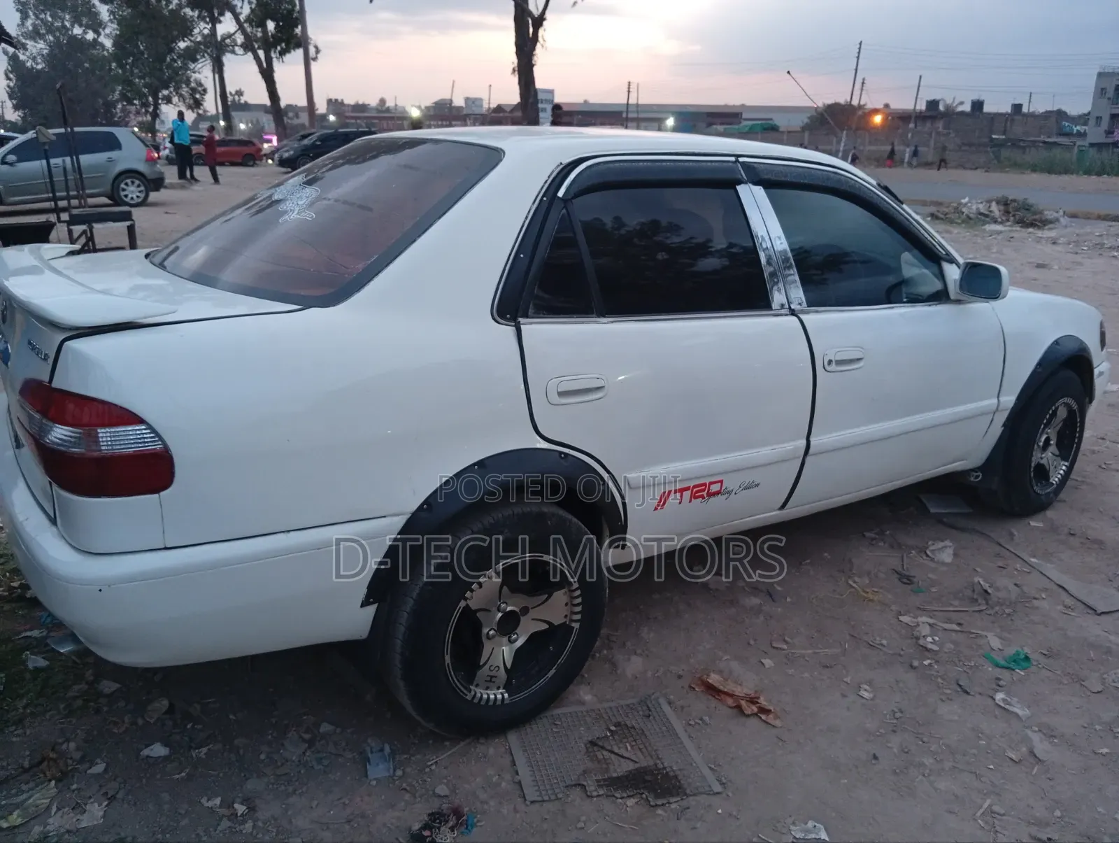 Toyota Corolla 2002 White