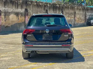 Volkswagen Tiguan 2020 Black