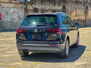 Volkswagen Tiguan 2020 Black