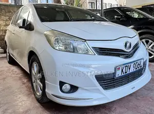 Toyota Vitz 1.3 FWD 5dr 2018 White