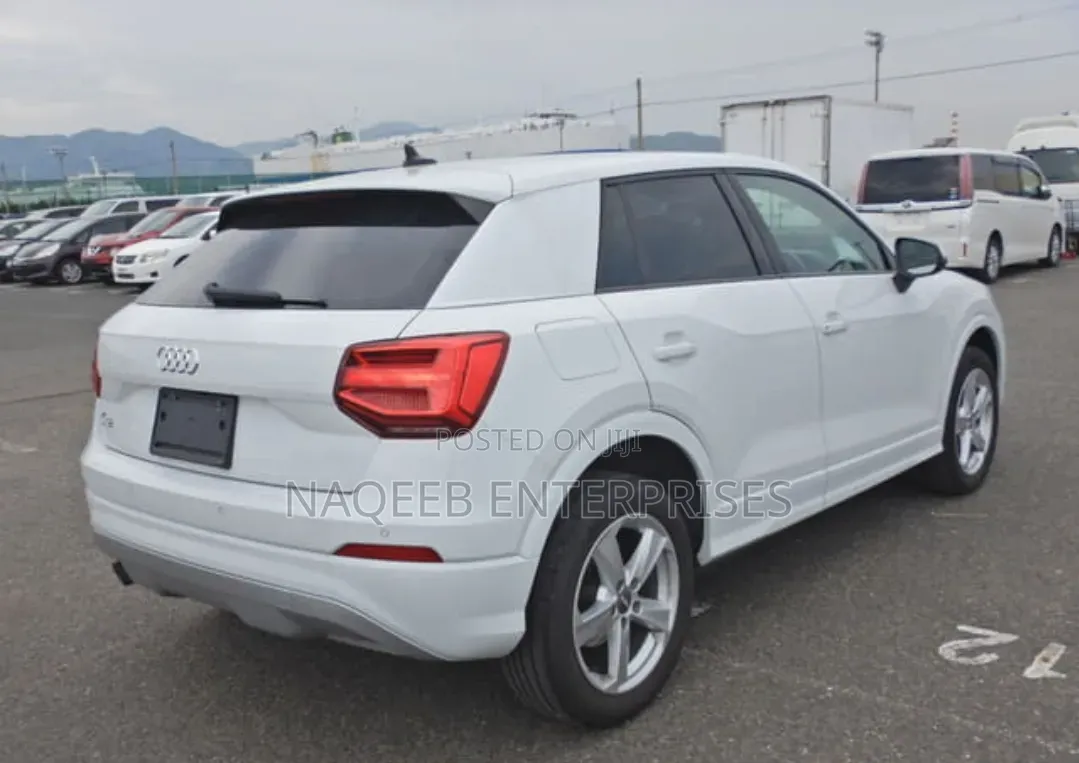 Audi Q2 2019 White