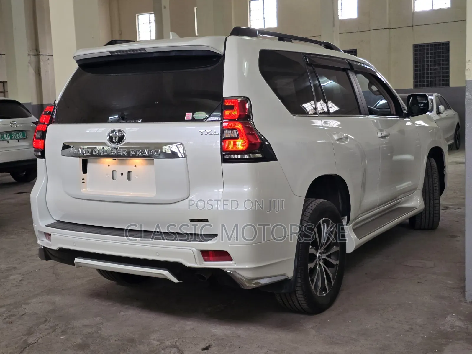 Toyota Land Cruiser Prado 2019 Pearl
