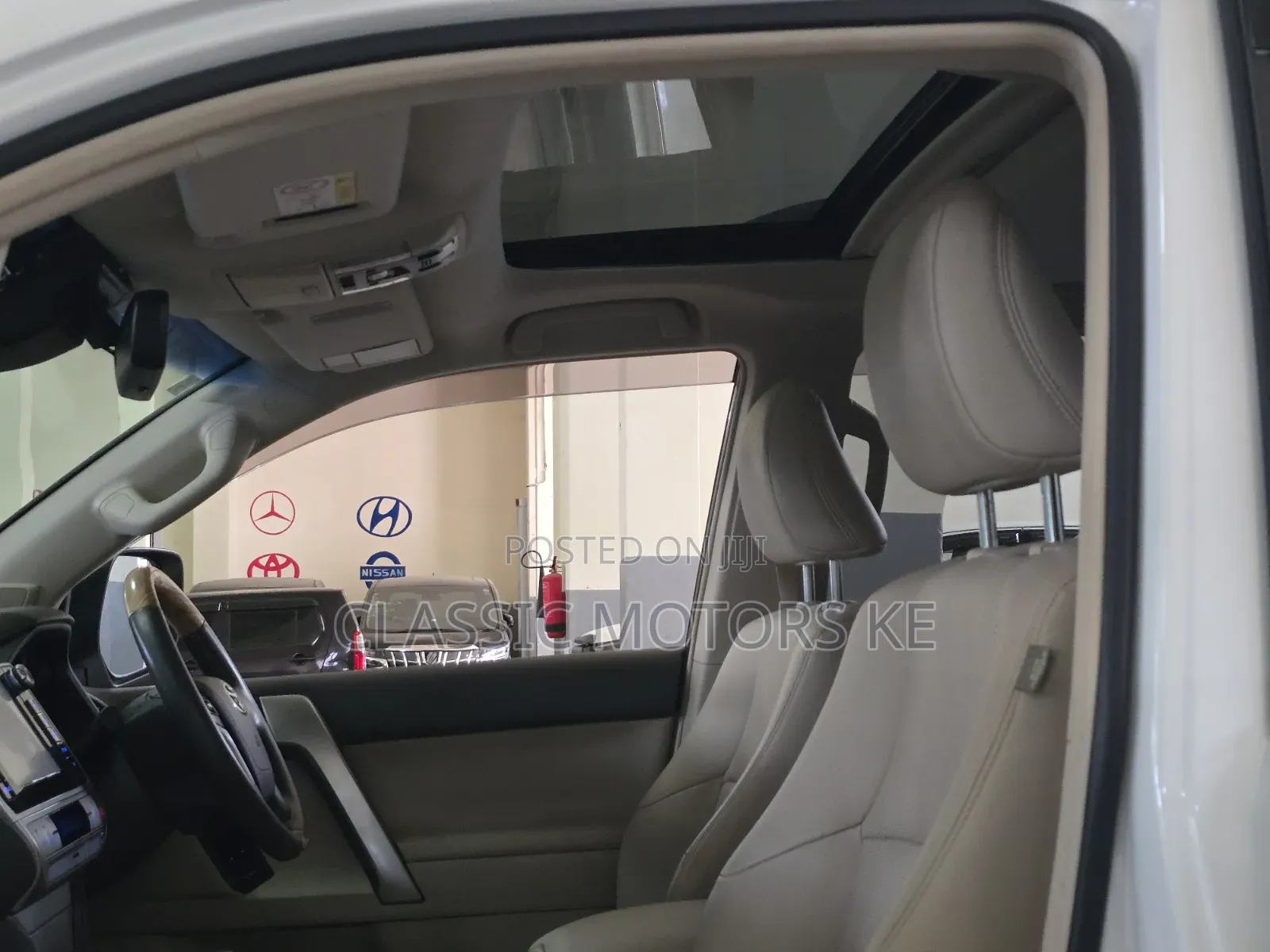Toyota Land Cruiser Prado 2019 Pearl