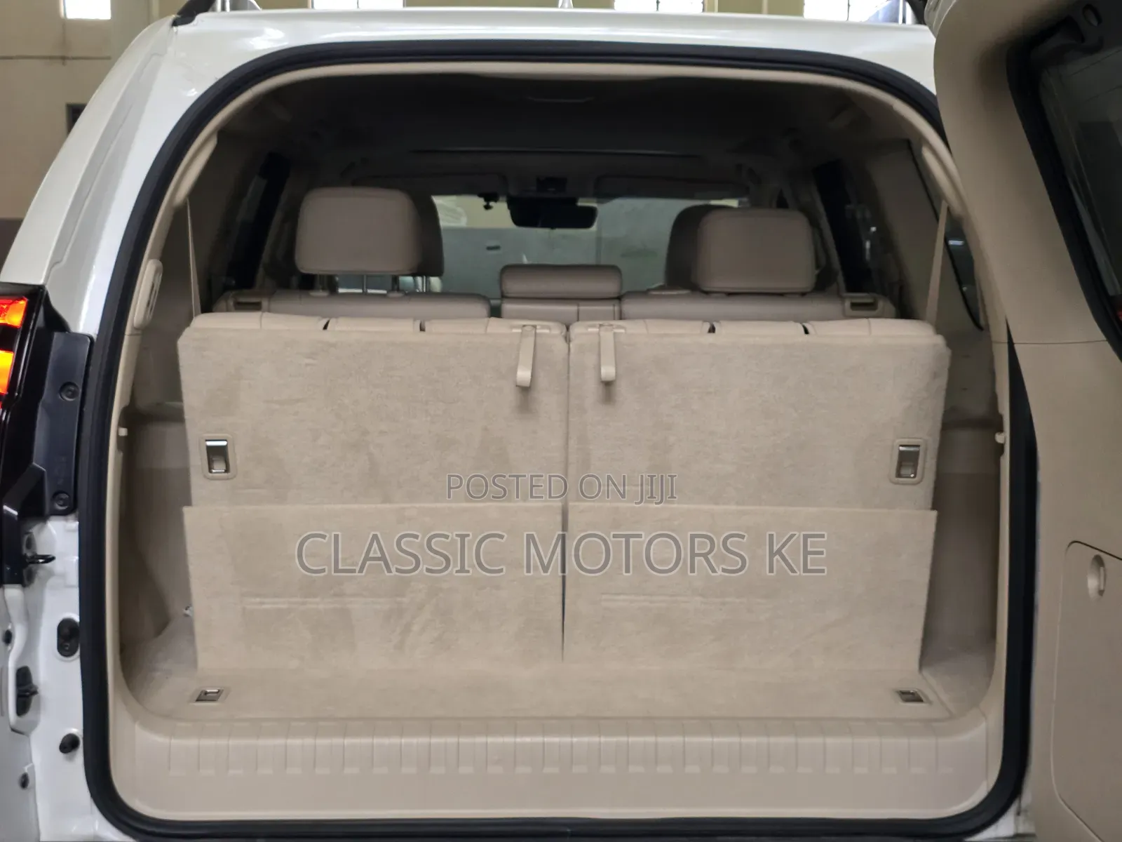Toyota Land Cruiser Prado 2019 Pearl