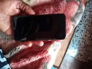 Apple iPhone 8 Plus 64 GB Black