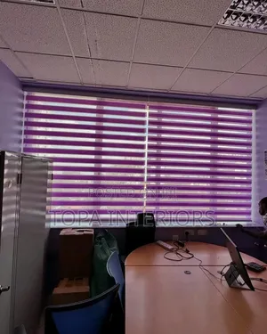 Horizontal Roller Blinds for Office Light Control