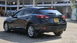 Mazda Axela 2015 Black