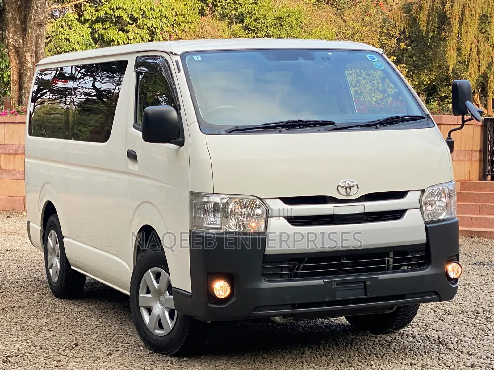 Toyota HiAce 2020 White