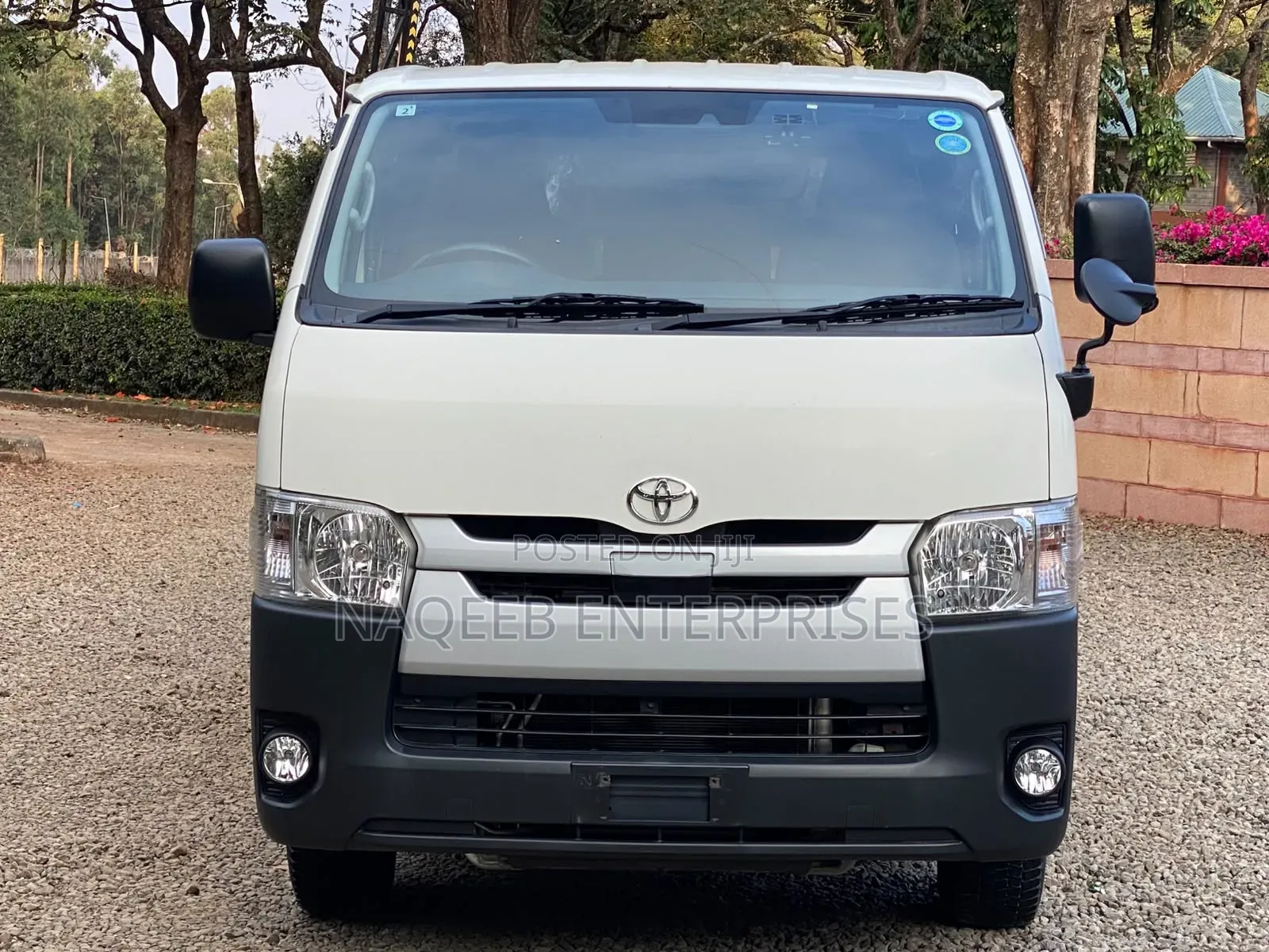 Toyota HiAce 2020 White