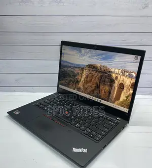 Laptop Lenovo ThinkPad T14 G2 16GB Intel Core i7 SSD 256GB