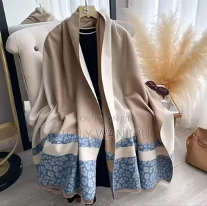 Double-Sided Cashmere Scarfs