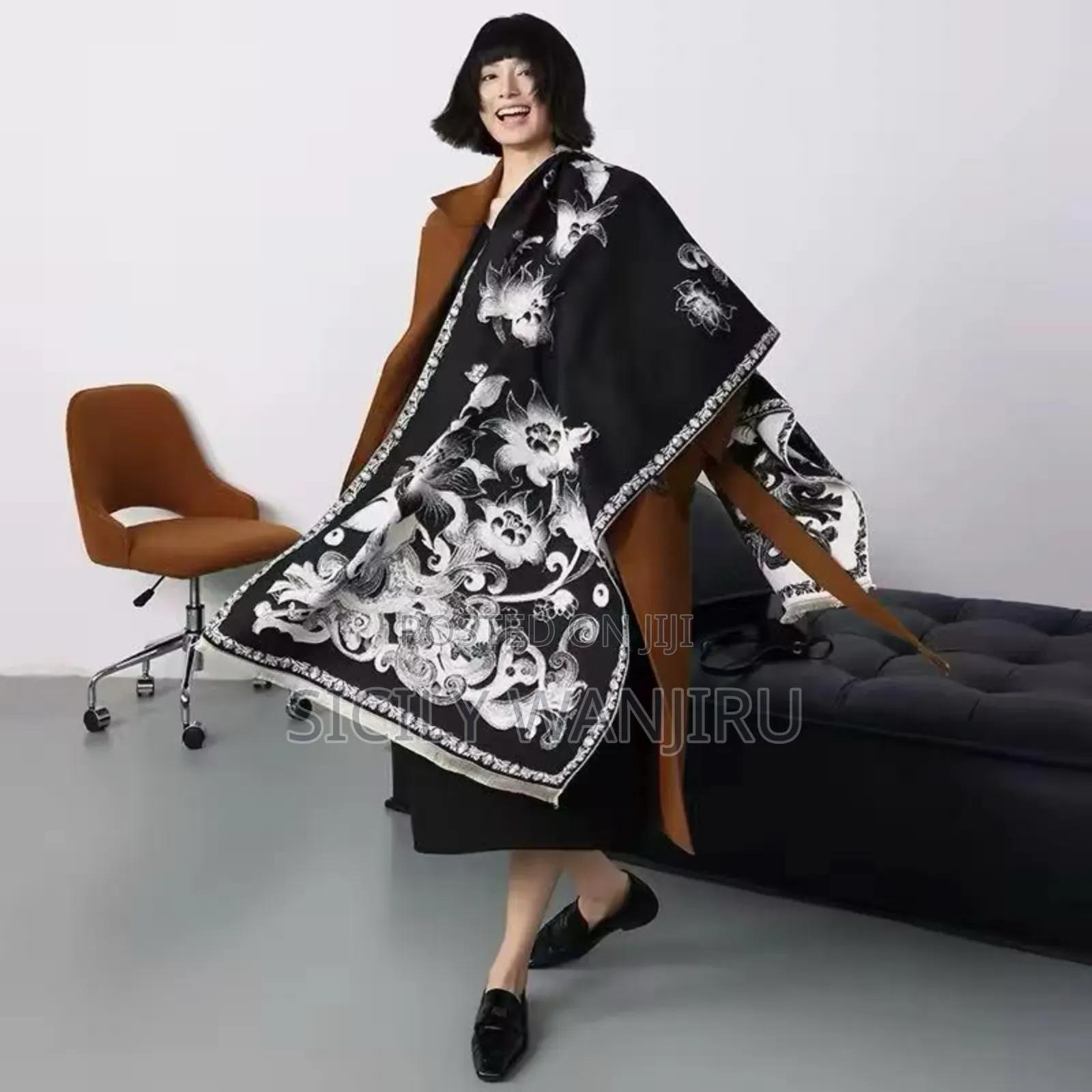 Double-Sided Cashmere Scarfs