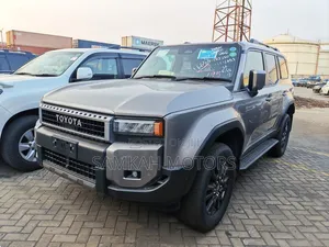 Toyota Land Cruiser Prado 2023 Gray