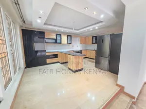 5bdrm Townhouse / Terrace in Convent Drive, Muthangari for rent