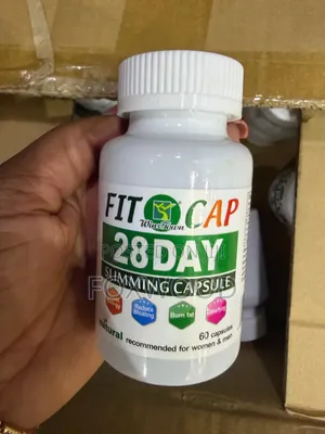 Wins Town Fit Cap 28 Days Slimming Capsules.