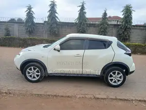 Nissan Juke 2012 White