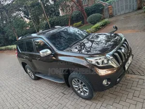 Toyota Land Cruiser Prado 2017 Brown