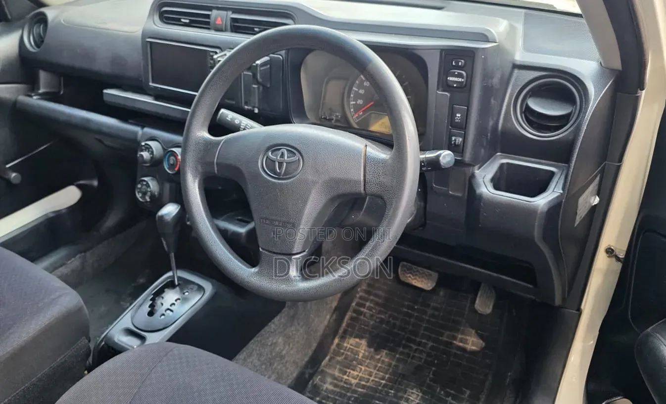 Toyota Probox 2015 White