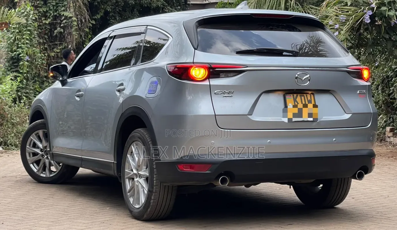Mazda CX-8 2018 Silver