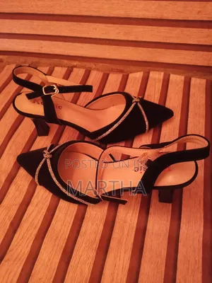 Kensie Heels