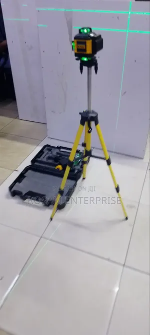 DeWalt Lesser Level