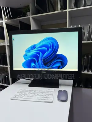 Desktop Computer Dell OptiPlex 5250 16GB Intel Core i5 SSD 256GB