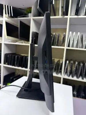 Desktop Computer Dell OptiPlex 5250 16GB Intel Core i5 SSD 256GB