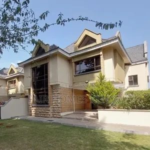 5bdrm Townhouse / Terrace in Convent Drive, Muthangari for rent