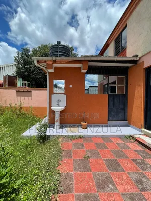3bdrm House in Near Shepherds, BuruBuru for sale
