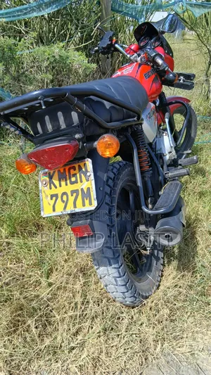 Bajaj Boxer 2019 Red
