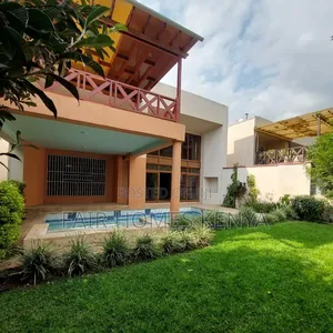 5bdrm Townhouse / Terrace in Convent Drive, Muthangari for rent