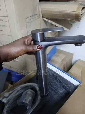 Mixer Pillar Tap