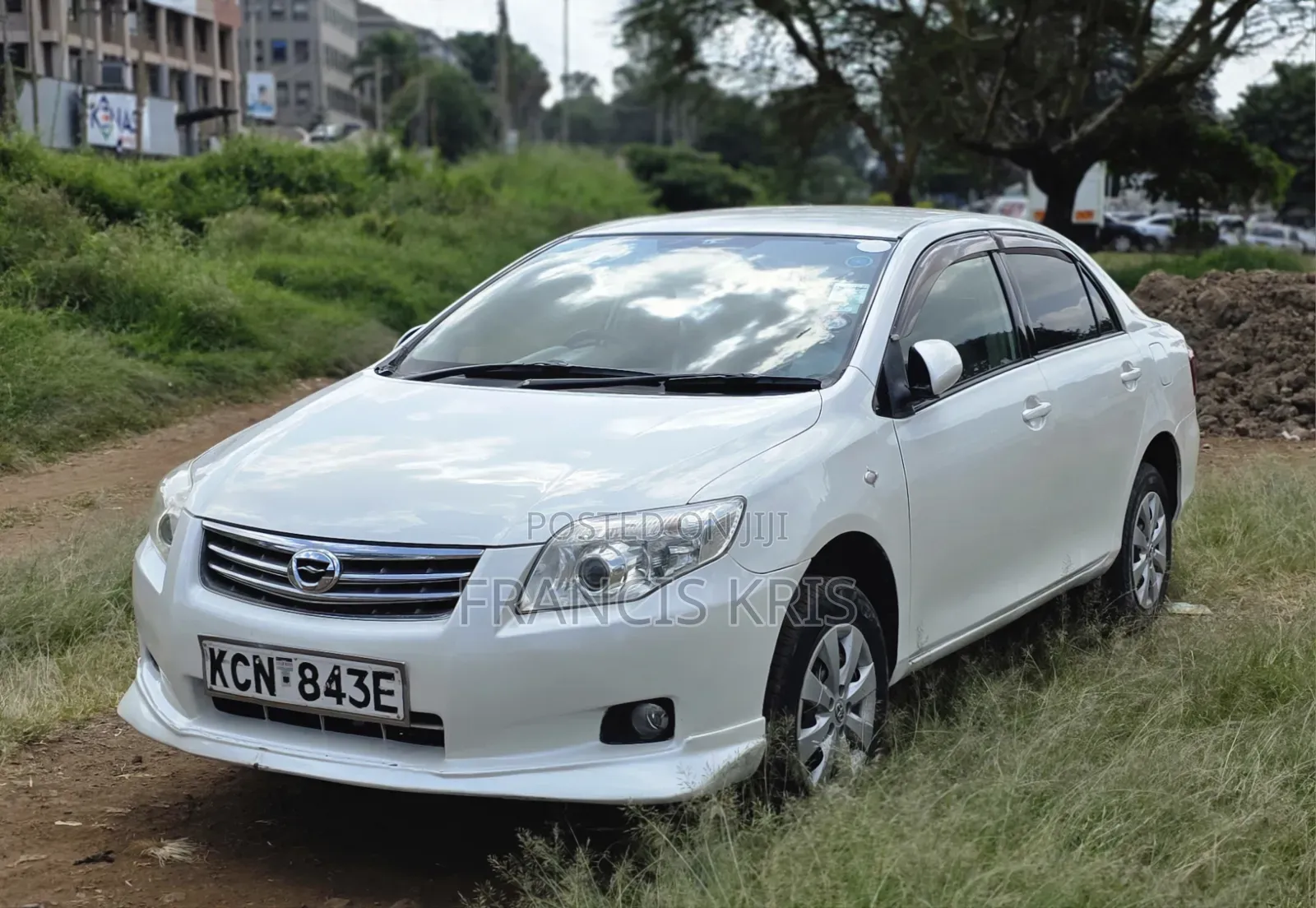Toyota Axio 2010 White