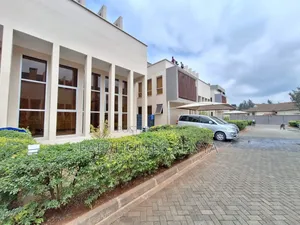 4bdrm Townhouse / Terrace in Valley Arcade for rent